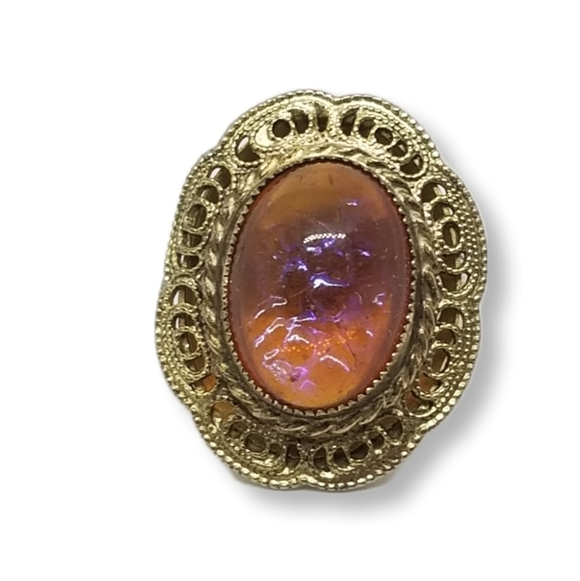 WHITING & DAVIS VINTAGE GOLDTONE FILIGREE DESIGN & ART GLASS CABACHON RING - Picture 2 of 6